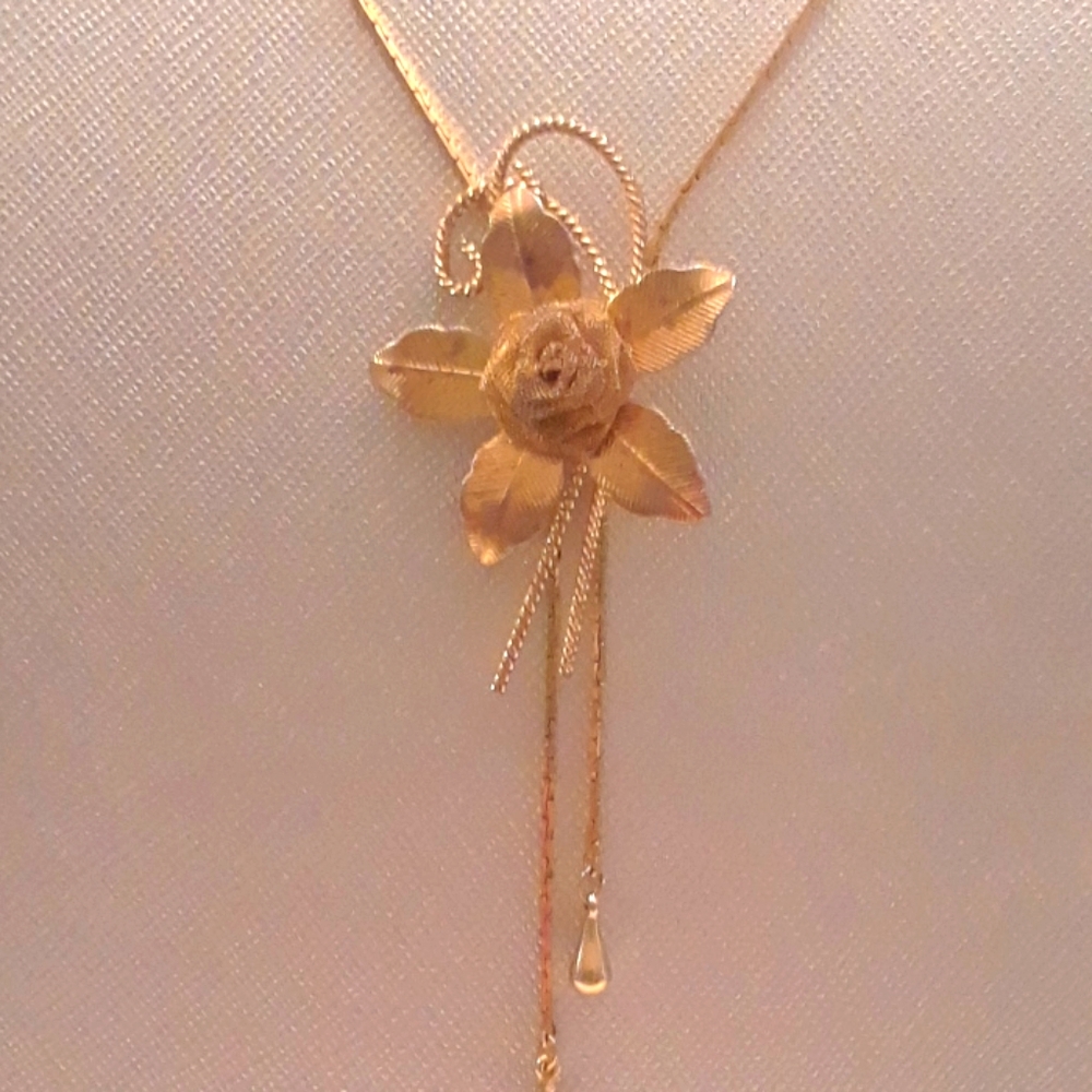 Vtg. Goldtone Bolero Necklace